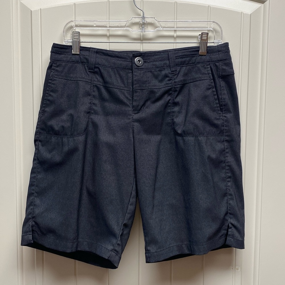 Athleta size 8 shorts